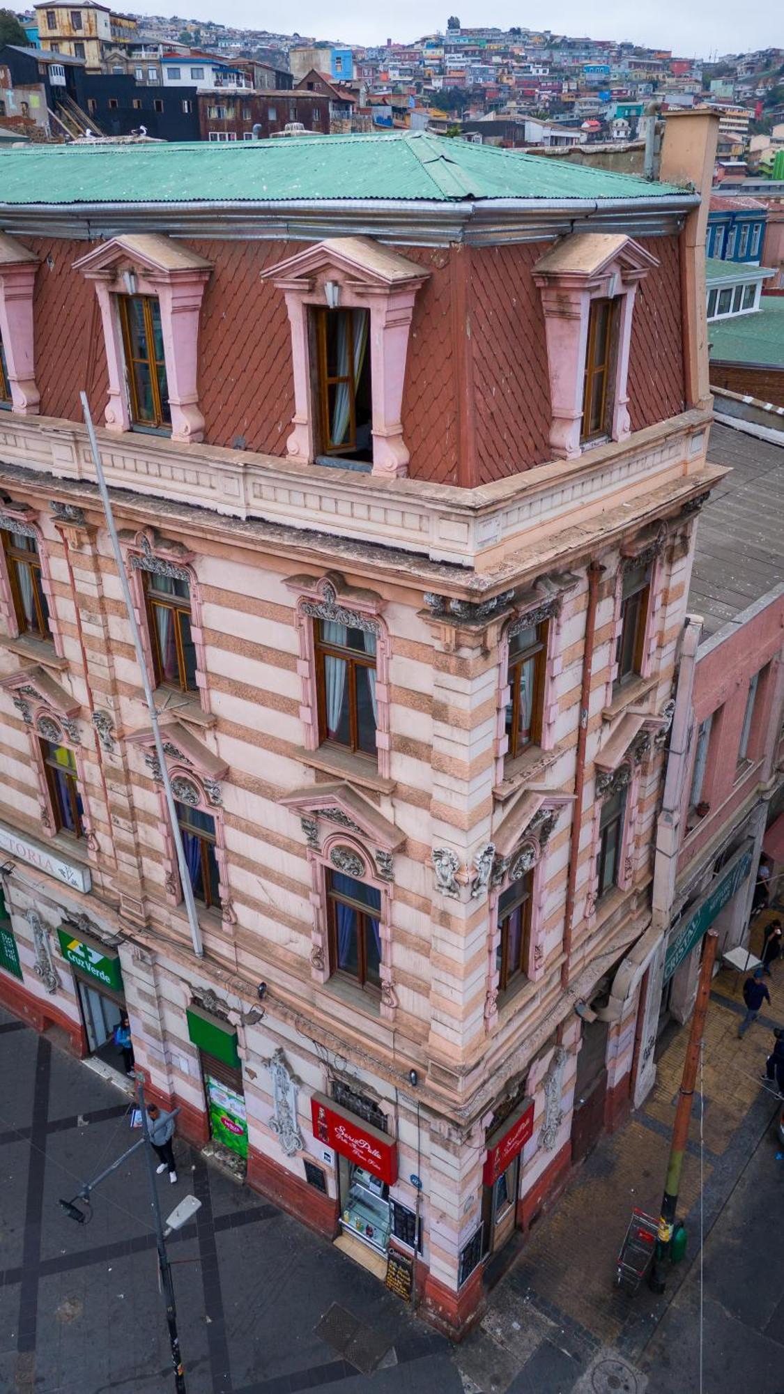 Reina Victoria Hotel